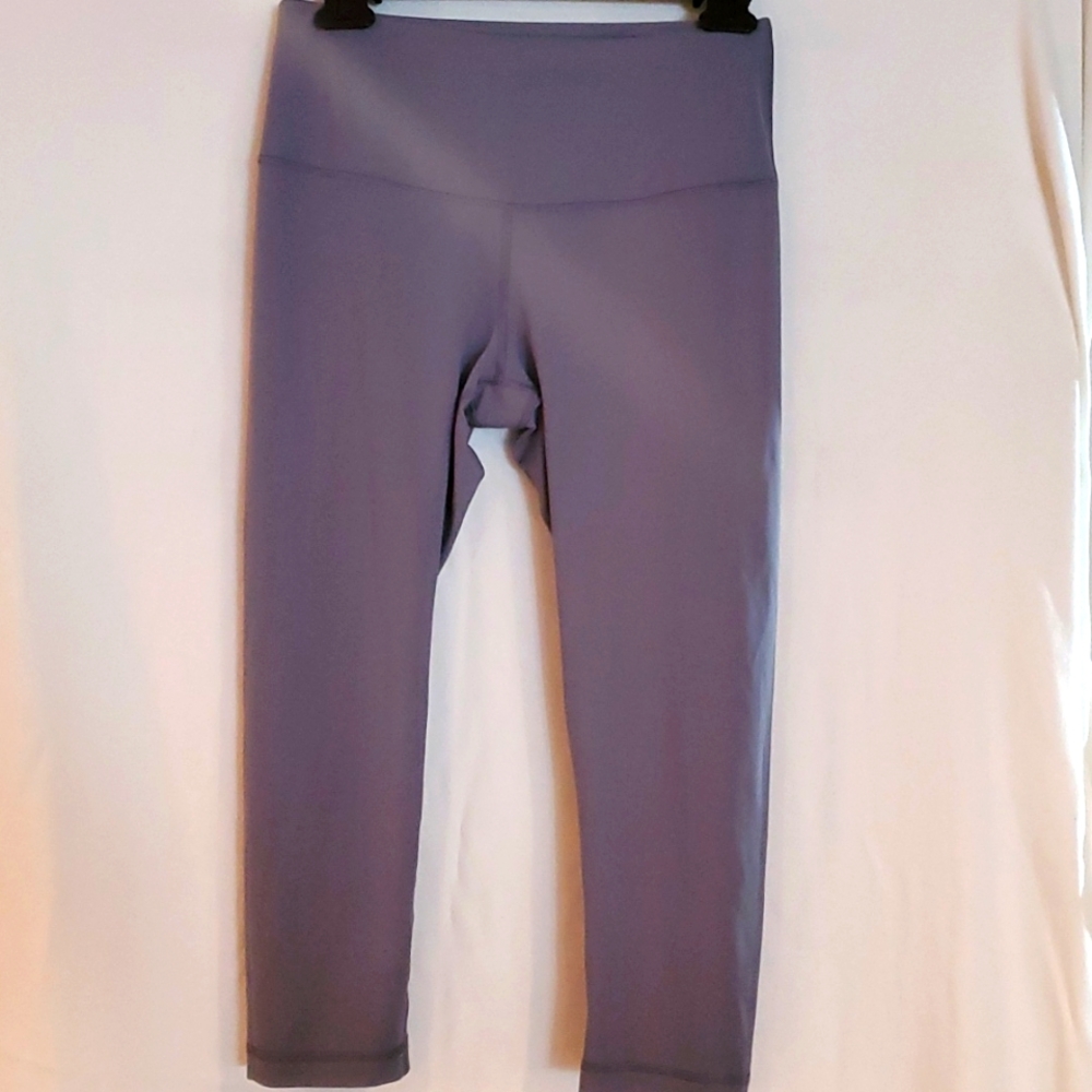 Yogalicious womens grey size M yoga capris
